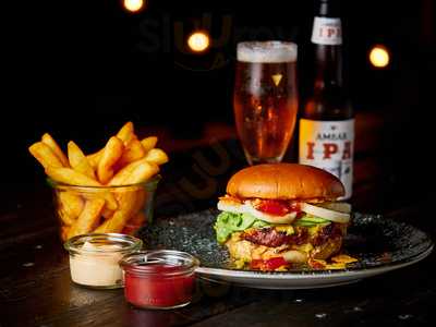 Wissler Bar & Burgers