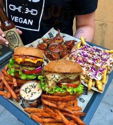 Mad Mad Vegan