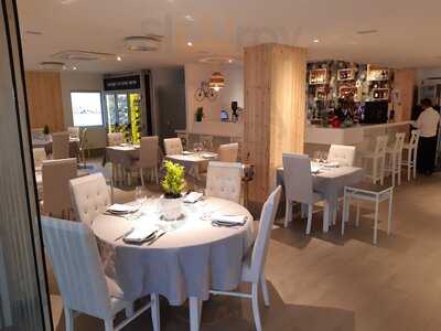 Dreams Restaurant Bar