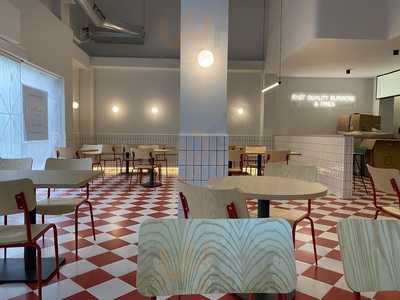 Redline Burgers & Fries