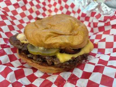 Redline Burgers & Fries