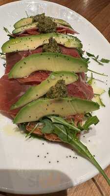 Santa Gloria Coffee & Bakery