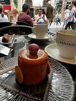 Santa Gloria Coffee & Bakery