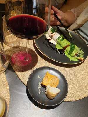 Ocre Restaurant & Bar