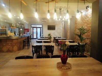 Bar Restaurante Cafetería El Mas Nou