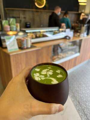 Bonsai Coffee & Matcha