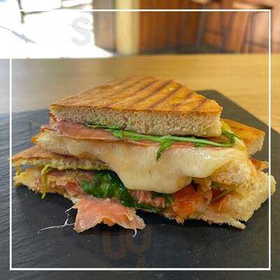 Bonsai Coffee & Matcha