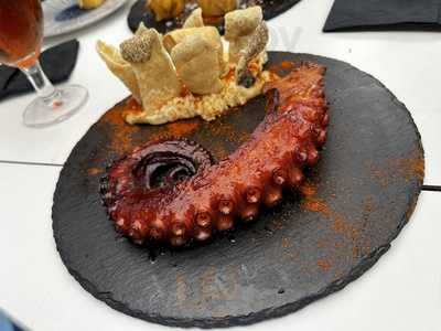 El Rebost Vermuteria