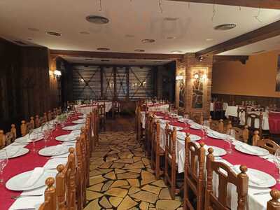 Casa De Comidas Ambrosio Y Justino