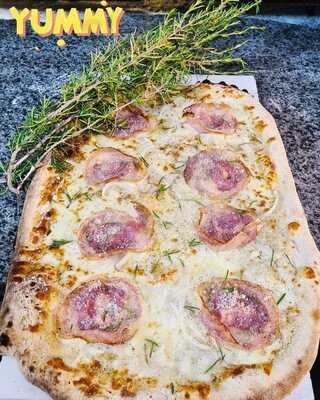 Pizza Micaela Asturias