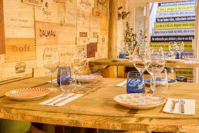 4 Cadires Gastroenoteca