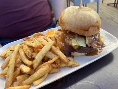 Woody’s Pretty Healthy Kitchen