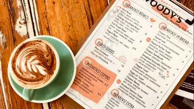 Woody’s Pretty Healthy Kitchen