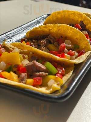 Mi Tierra Restaurante