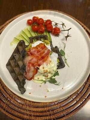 Veranda Food & Drink