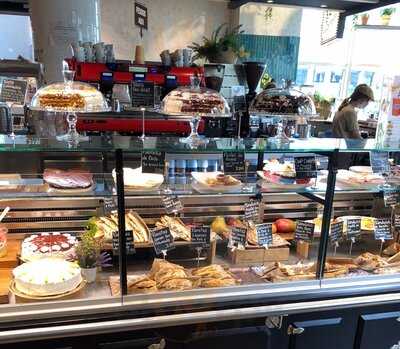 Bissap Food - Photo 8