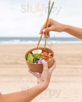 Poke Bar - Making Salads Beach