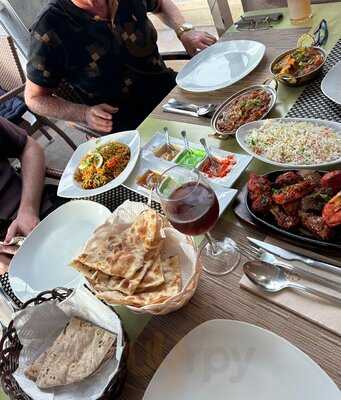 Mantra Indian Tandoori And Curry