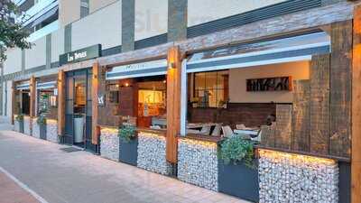 Restaurante Los Troncos Playa