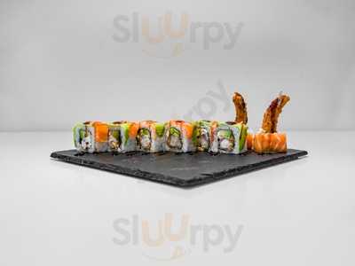 Miku Sushi Restaurante