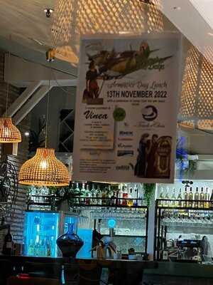 Vinea Restaurant