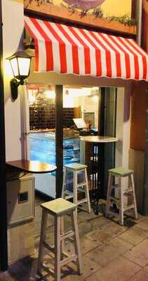 Pizzería Artesana Piccolo