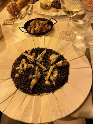 Los Jardines Del Cuartel Del Mar