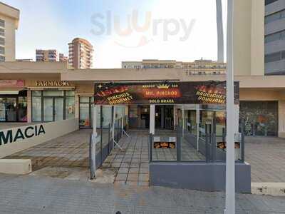 Cocktails And Dreams Tapas Bar