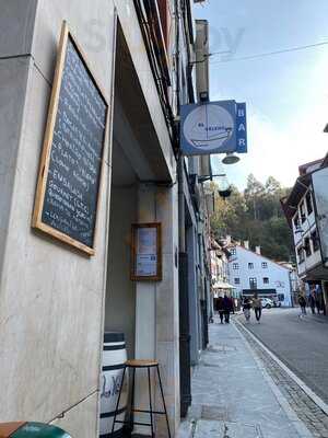 Café Bar El Velero ( Comida Casera)