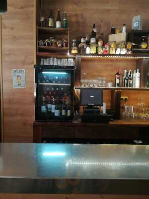 Elías Bodega Bar