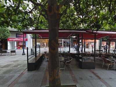 Heladería Puerta Real