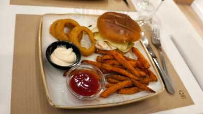 Wakea Poke Burger Murcia - Photo 8