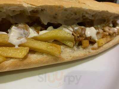 Velázquez, 15, 11010 Cádiz