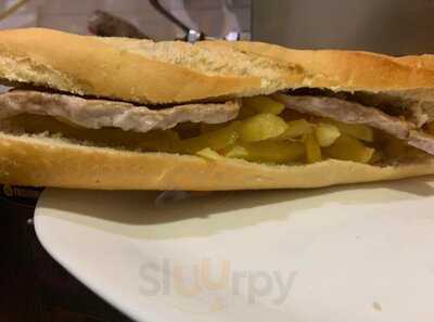 Velázquez, 15, 11010 Cádiz