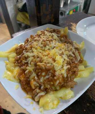 Velázquez, 15, 11010 Cádiz