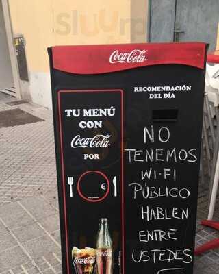 Velázquez, 15, 11010 Cádiz