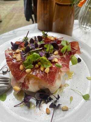 El Patio At The Marbella Club