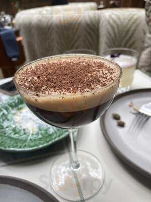 El Patio At The Marbella Club