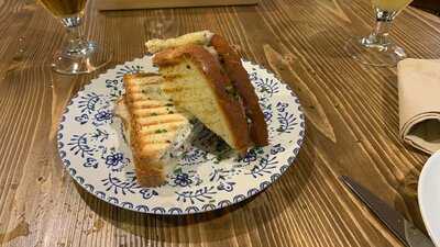 La Bodeguita De Al Lado