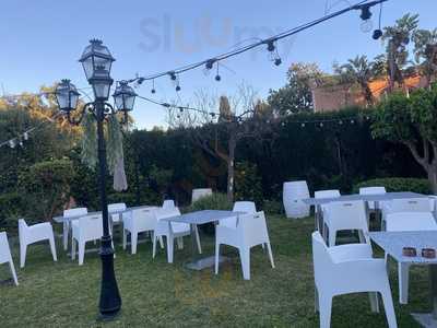 Villa Embers Restaurante