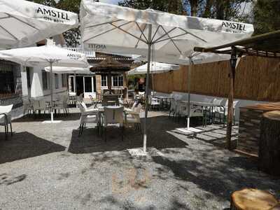 La Chimenea Restaurante Pizzería Asador