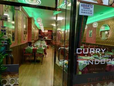 Indian Station Comida Hindú