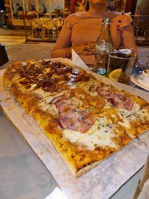 Pizzería - Mexicano Cristal