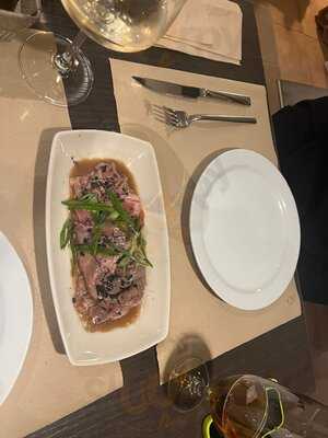 El Carbó Restaurant