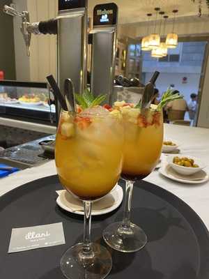 Illari Vinos & Tapas