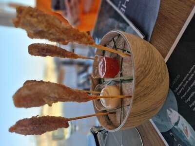 The Eighth | L'azure Hotel