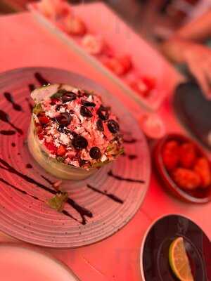 Miluca Restaurant & Bar