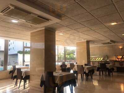 Restaurante-cafetería Paraíso Beach