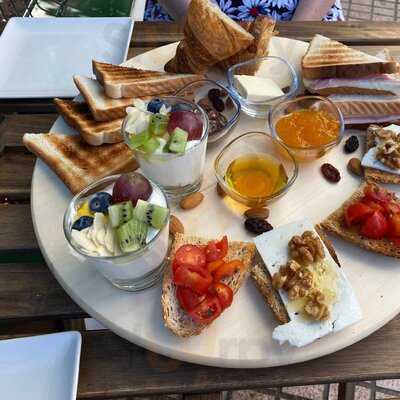 Time Brunch & Coffee