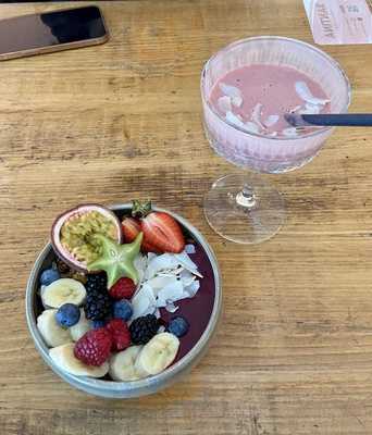 Santina City Brunch & More